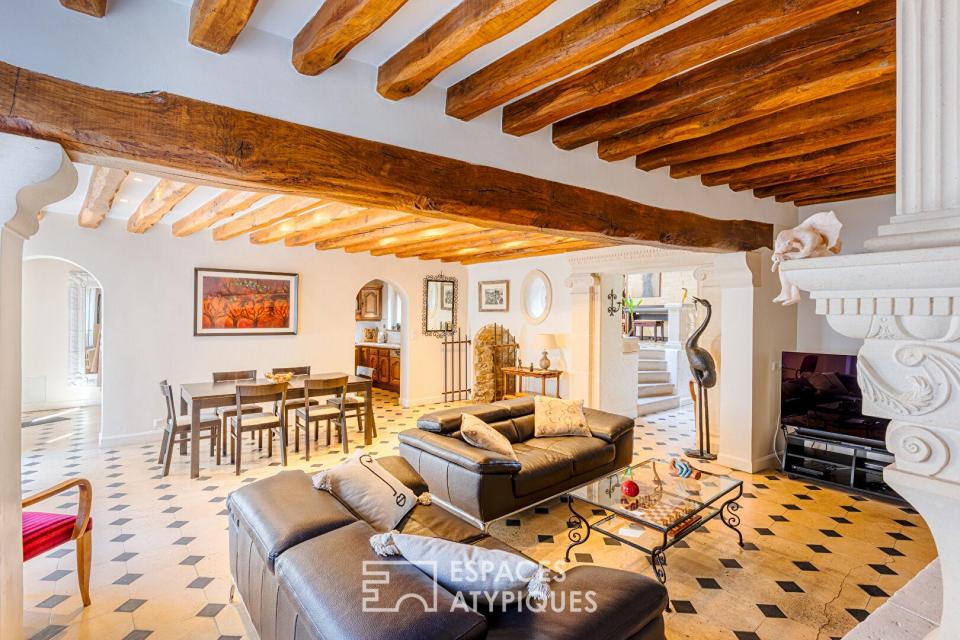 Esprit de famille et volumes inspirés, une maison au charme d'antan à Ennery