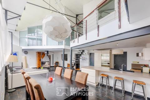 Unique loft converted from a former workshop in Montigny-lès-Cormeilles