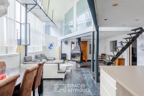 Unique loft converted from a former workshop in Montigny-lès-Cormeilles