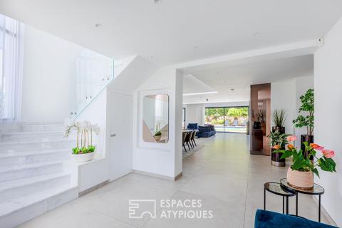 Villa d&rsquo;architecte contemporaine de 2019, avec piscine et prestations d&rsquo;exception à Montlignon
