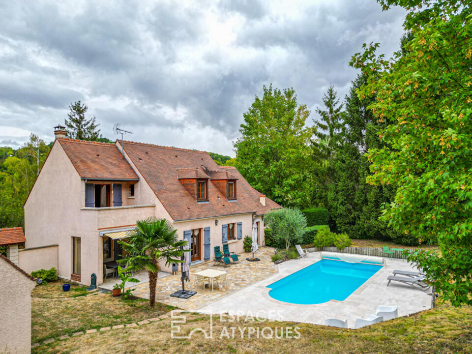 Maison de charme réinventée à Vétheuil avec piscine et dépendance