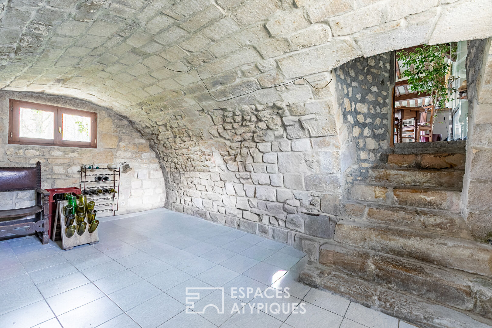 Charmante longère en pierres et colombages avec jardin près de Compiègne