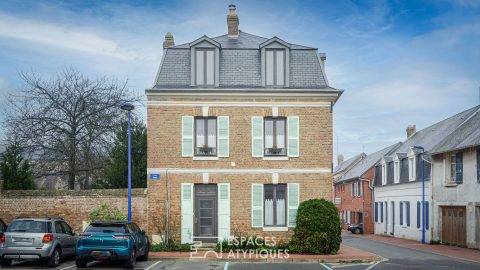 Maison bourgeoise rénovée avec cour au coeur du Crotoy