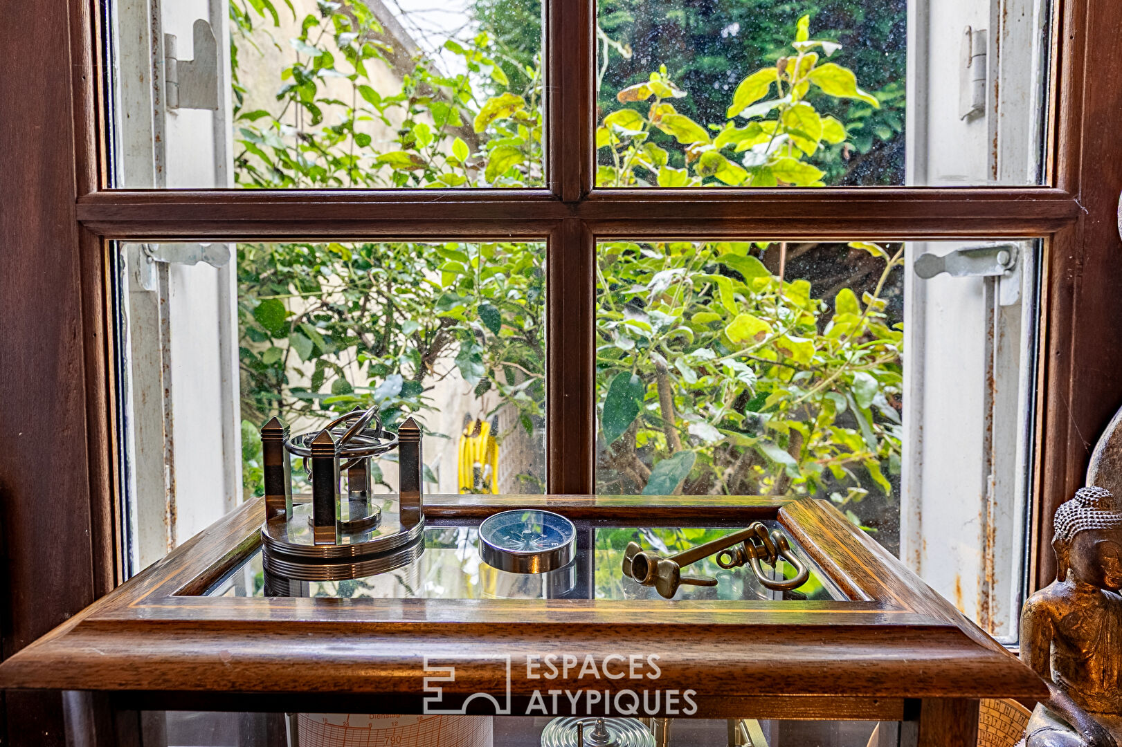 Authentique maison de ville avec terrasse en centre historique de Senlis