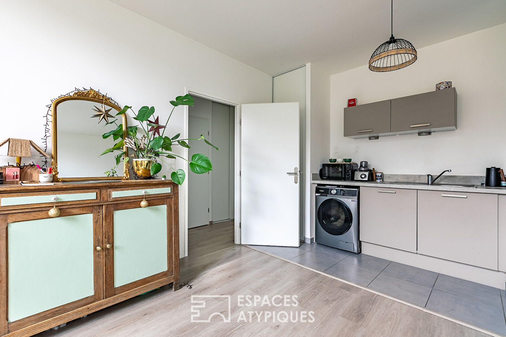 Compiègne Etat Major – Appartement rénové avec terrasse de plein pied