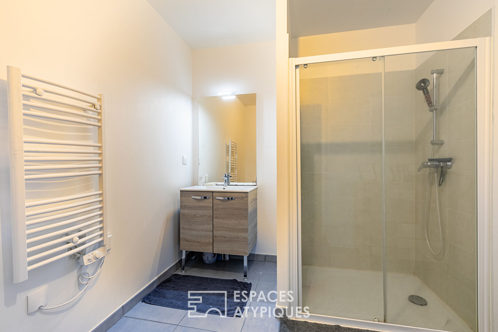 Compiègne Etat Major – Appartement rénové avec terrasse de plein pied