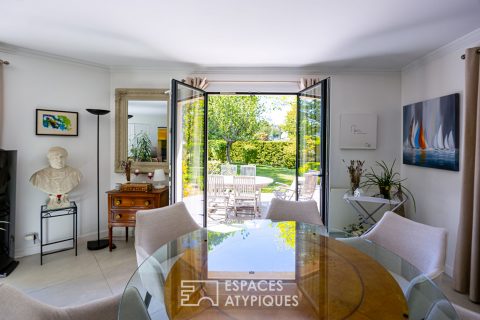 Maison contemporaine avec spa, jardin, cinéma, à Saint-Fuscien