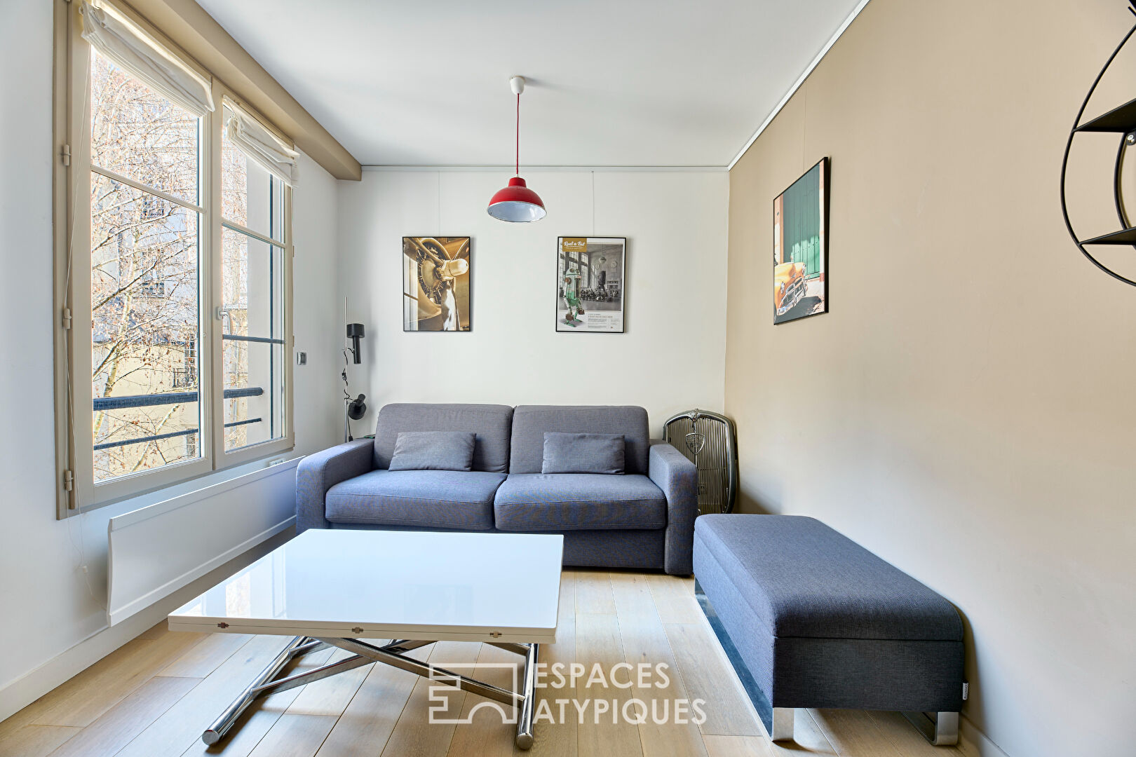 Apartment in a hidden courtyard in the Marais