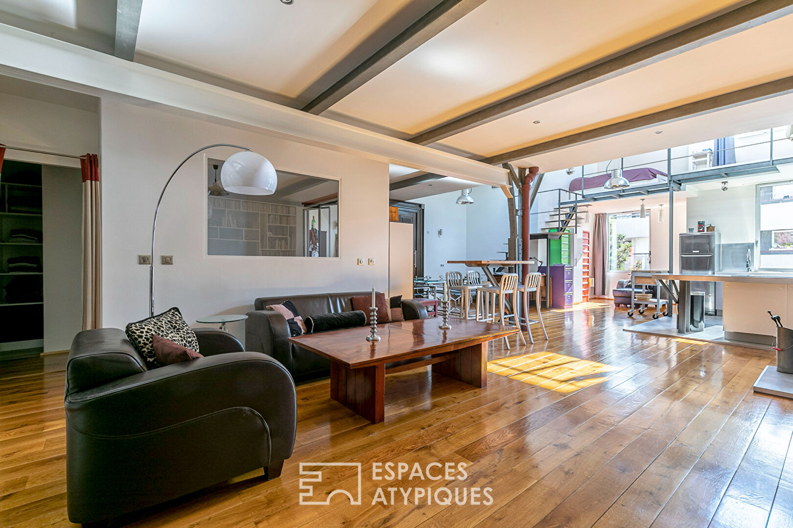 Loft d’architecte en dernier étage