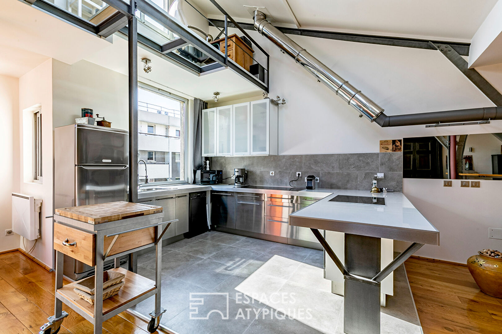 Loft d’architecte en dernier étage