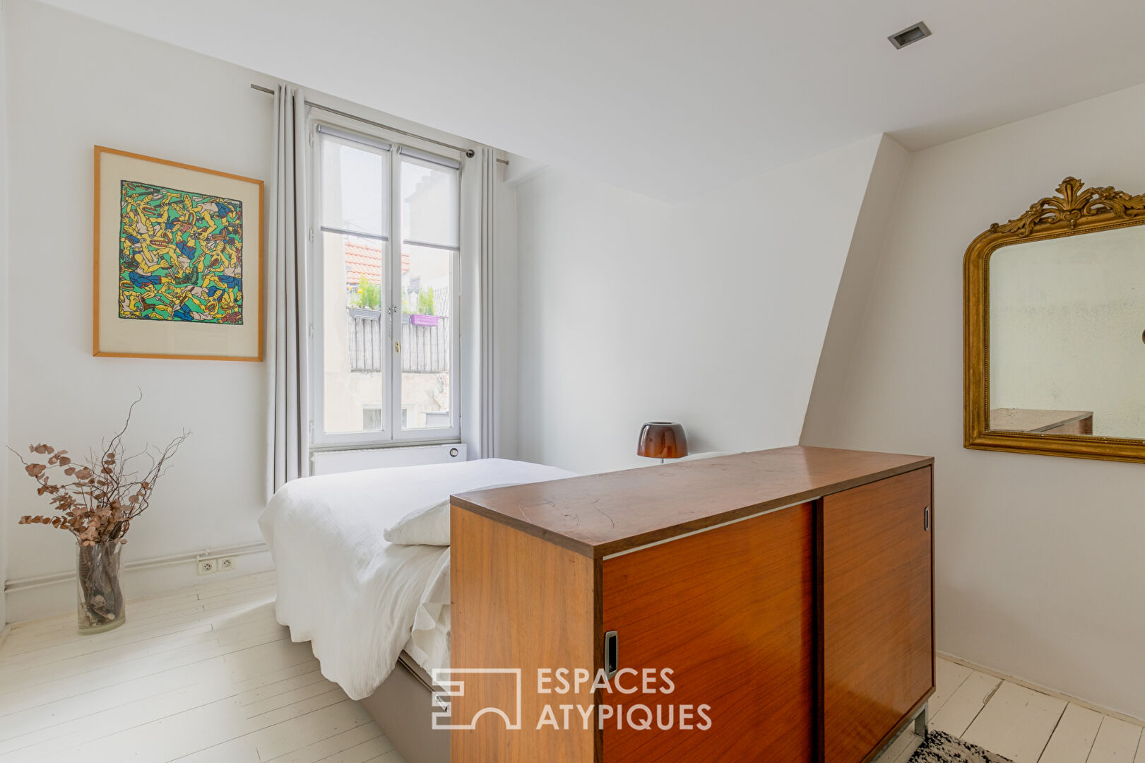 Appartement à l’esprit parisien revisité aux Arts et Métiers