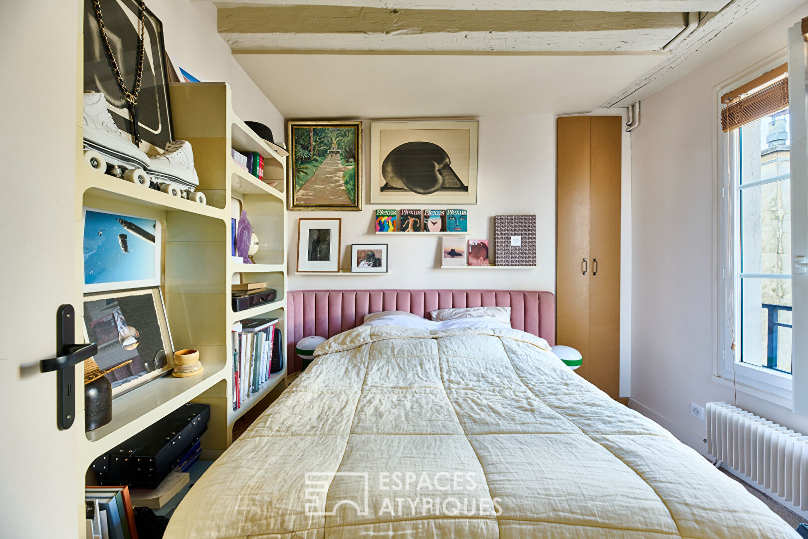 Bright duplex with a bold style