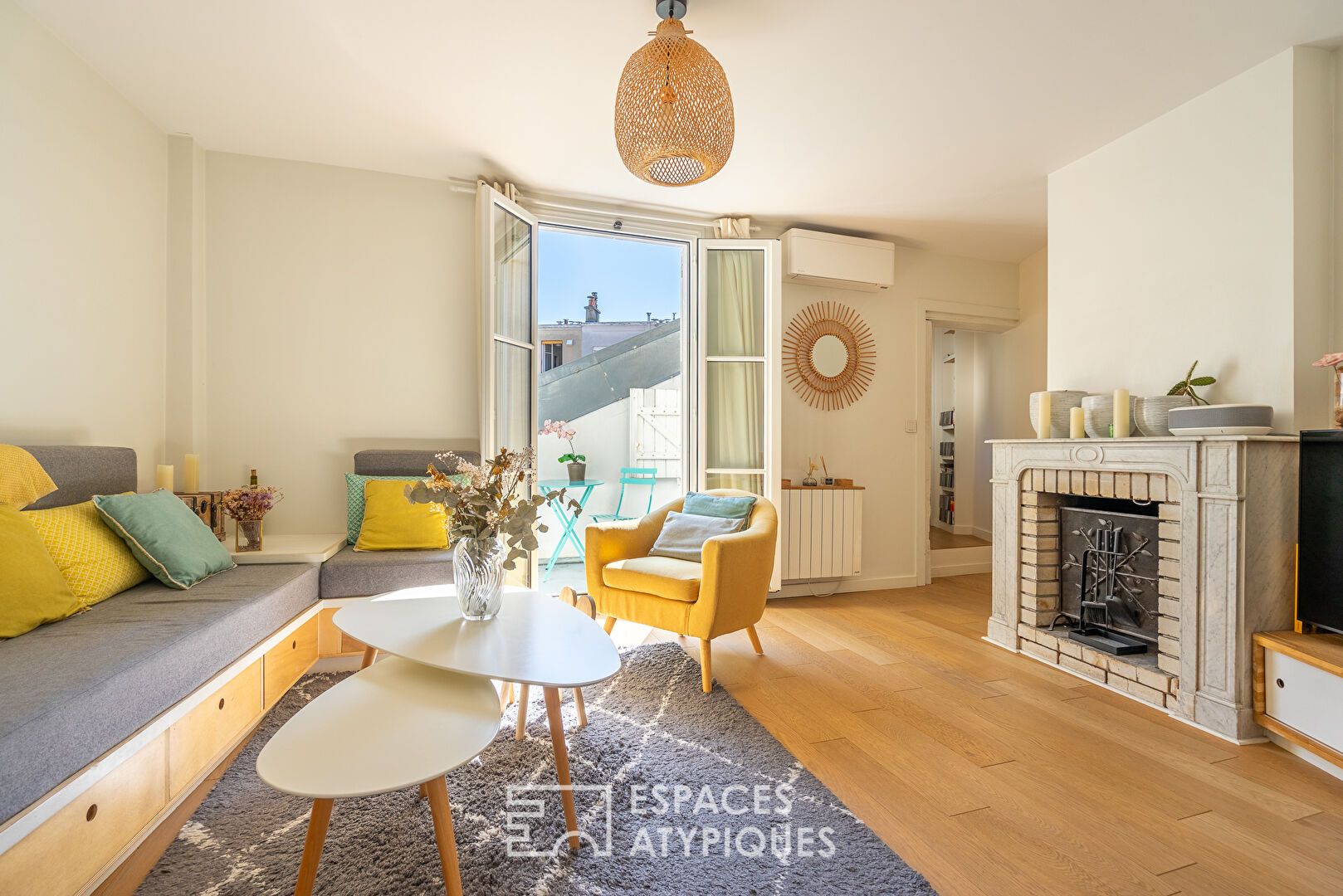 Appartement traversant avec terrasse