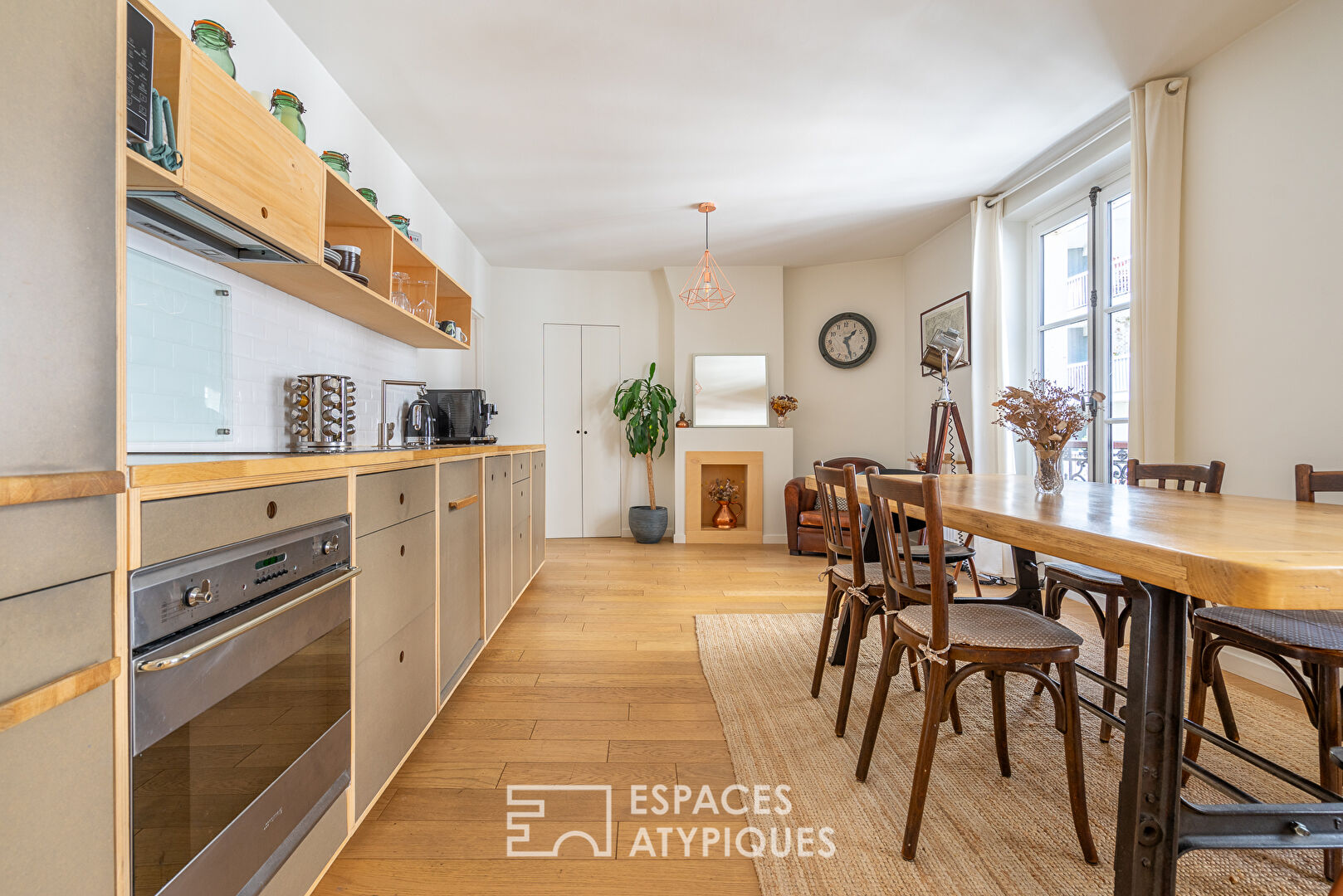 Appartement traversant avec terrasse