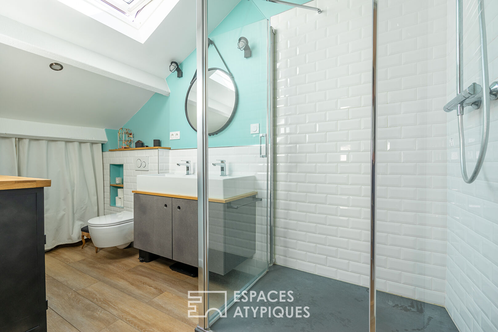 Appartement traversant avec terrasse