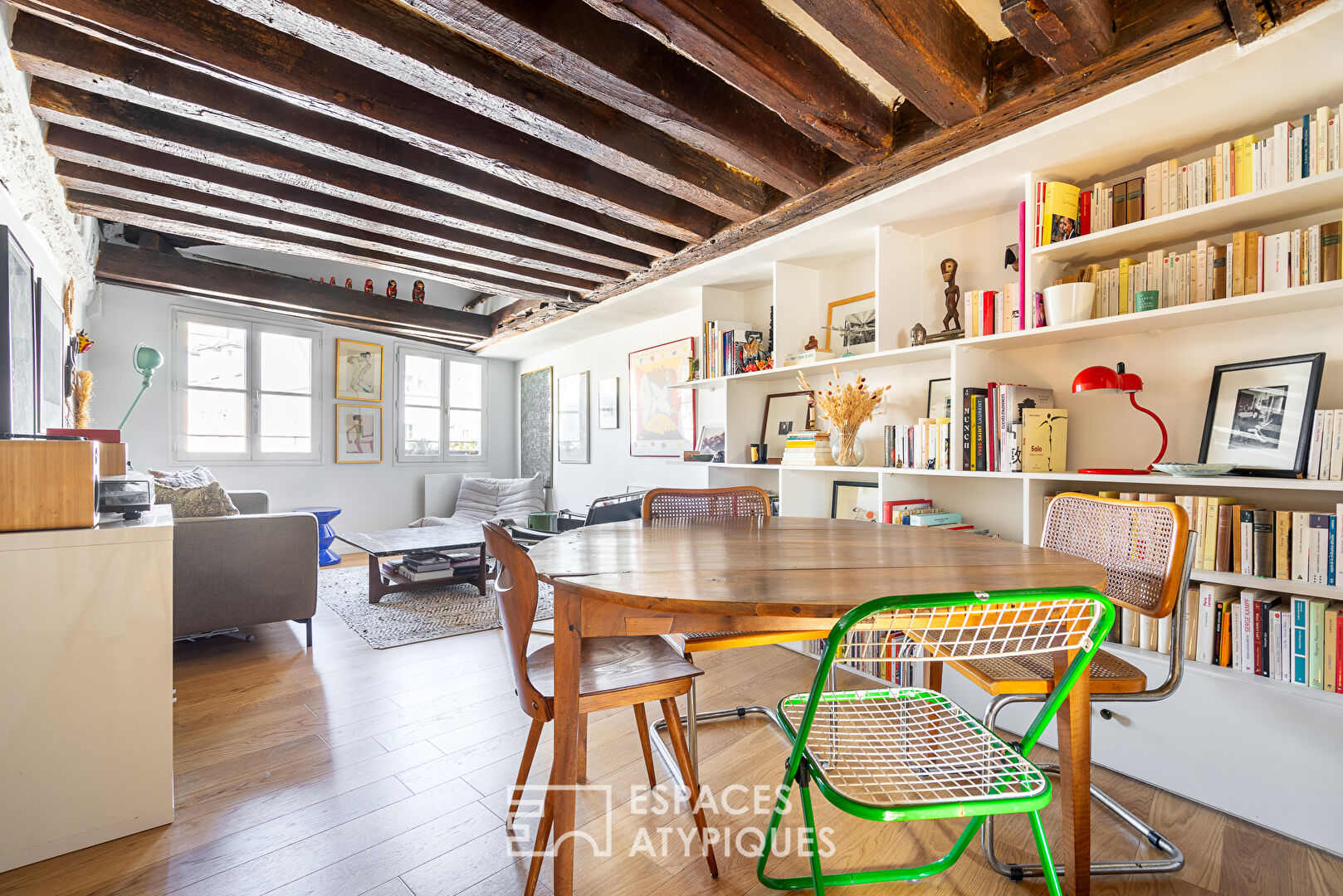 Character apartment Place des Vosges