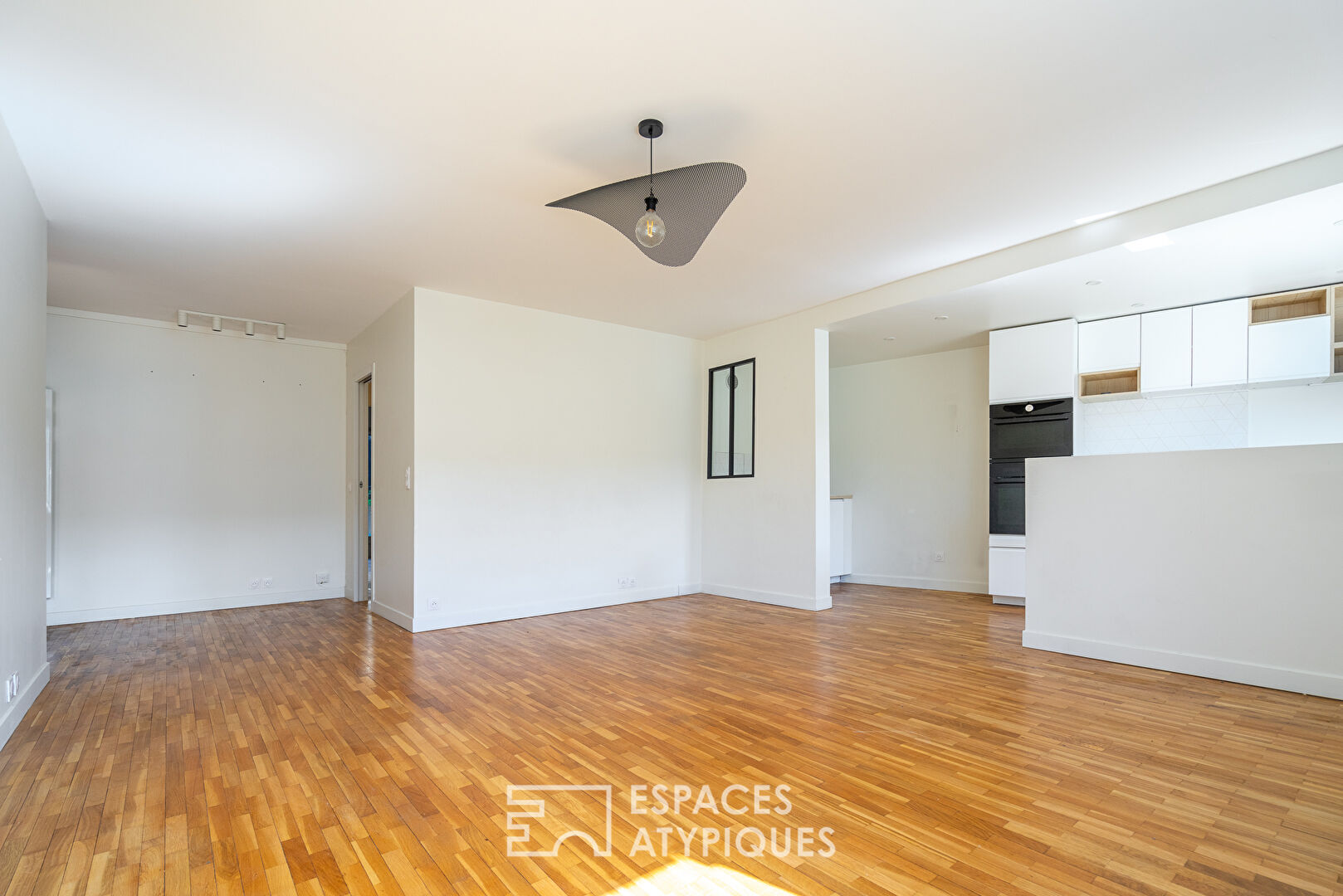 Appartement familiale sur le bassin de la Villette