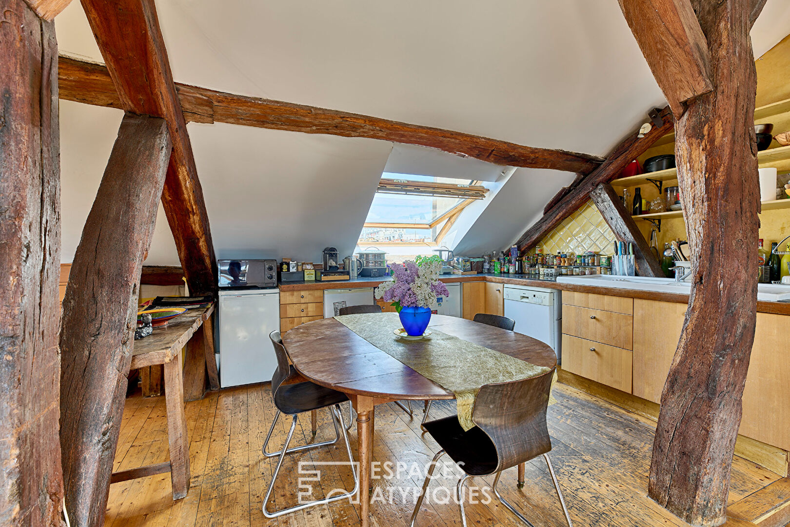 Duplex en dernier étage Proche d’Aligre
