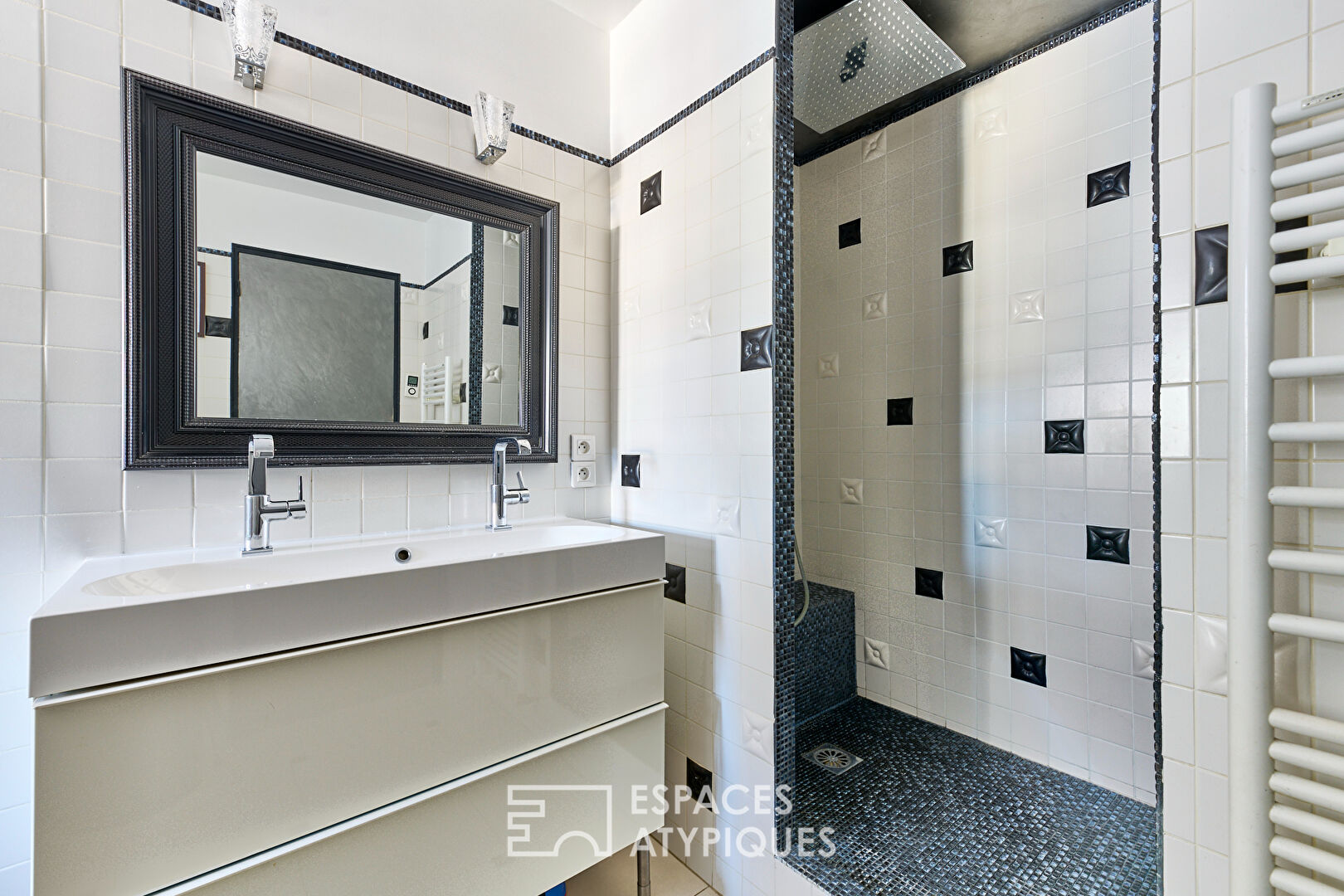 Élégant duplex au coeur d’un vibrant quartier du 3e arrondissement