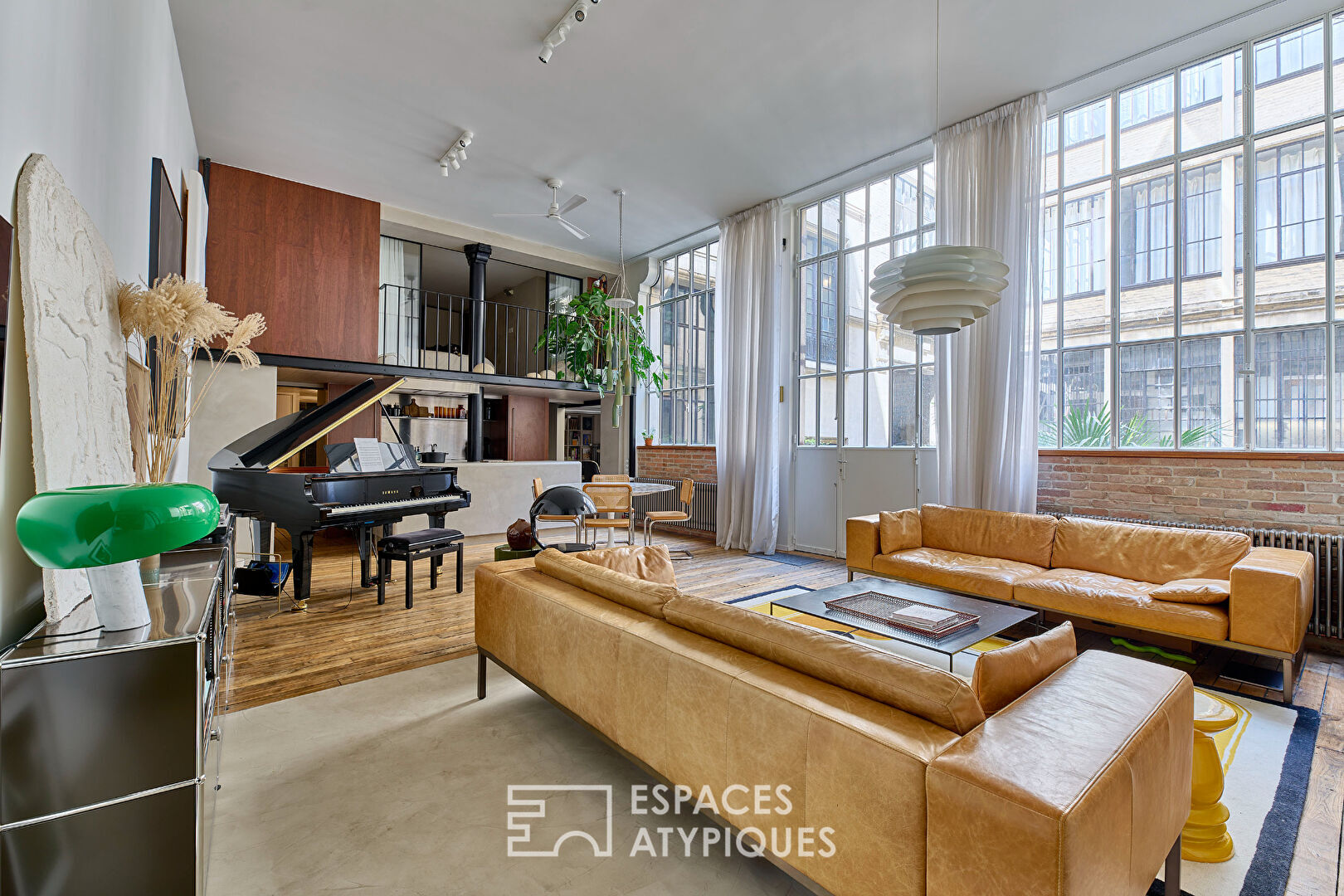 Loft d'architecte au calme sur cour