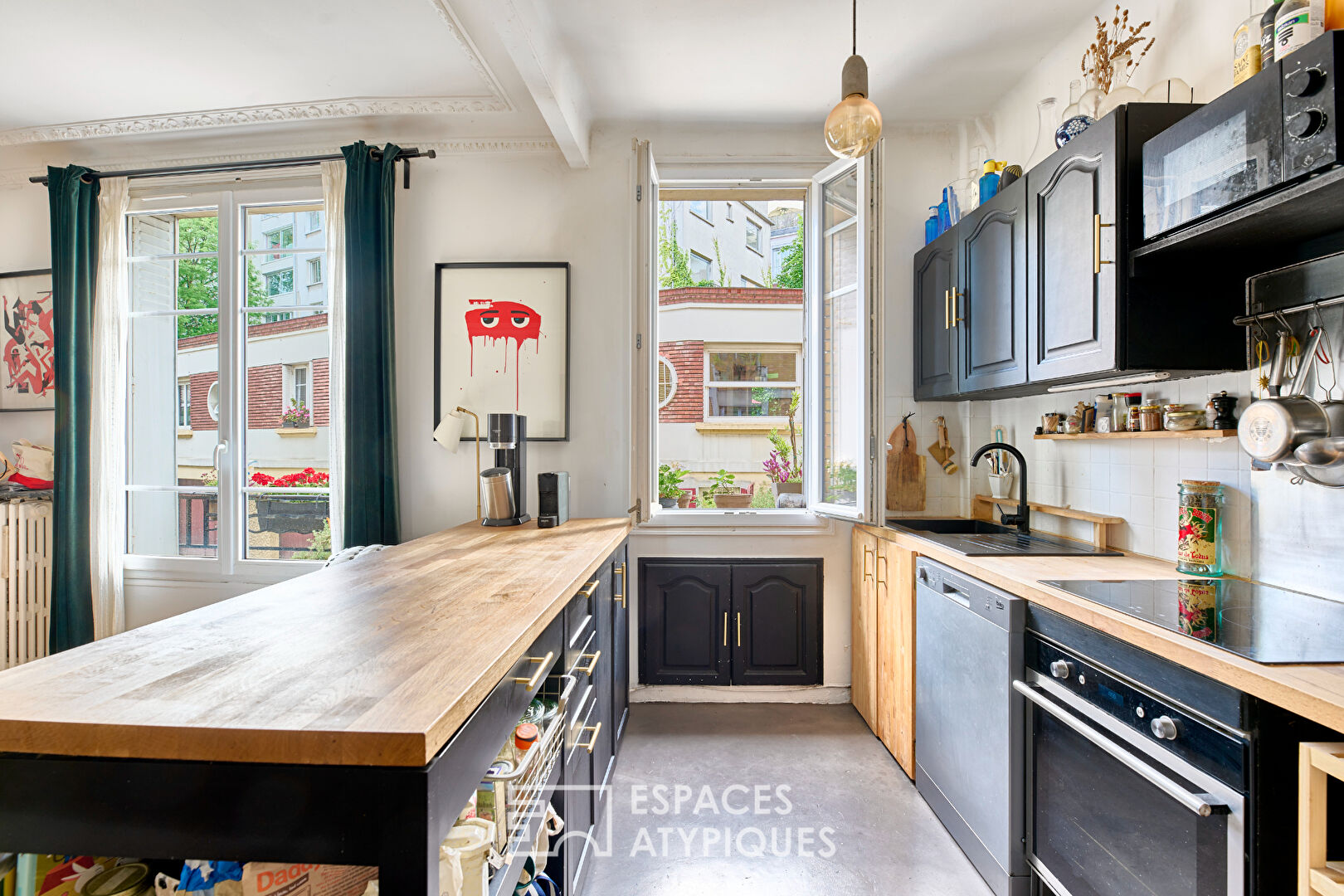 Sur la Butte Bergeyre – Appartement lumineux au charme authentique