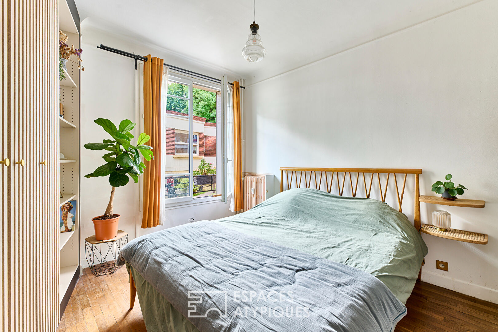 Sur la Butte Bergeyre – Appartement lumineux au charme authentique