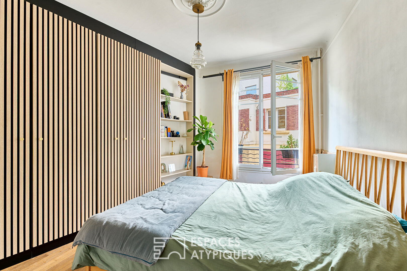 Sur la Butte Bergeyre – Appartement lumineux au charme authentique