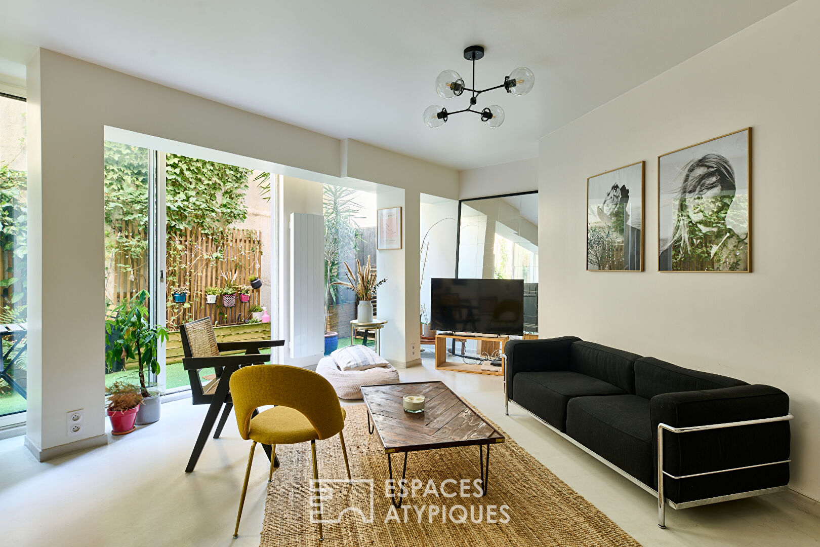 Butte Bergeyre – Local d’activité transformé en loft avec extérieur