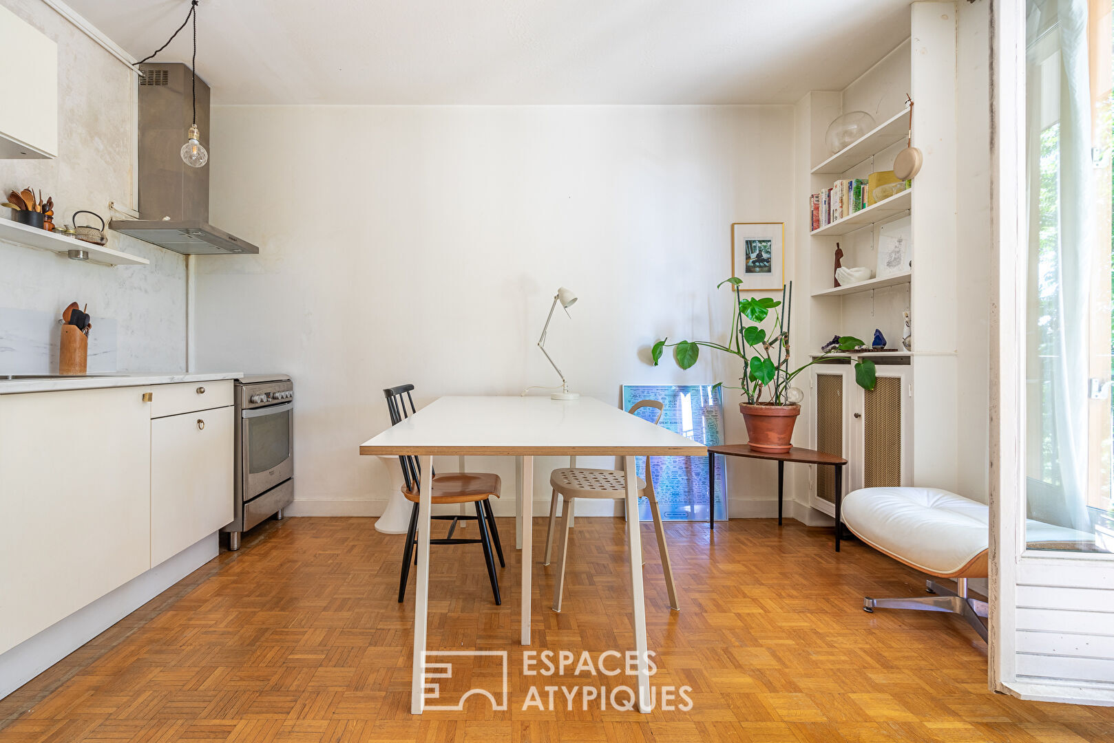 Appartement au style épuré avec balcon plein Sud-Est