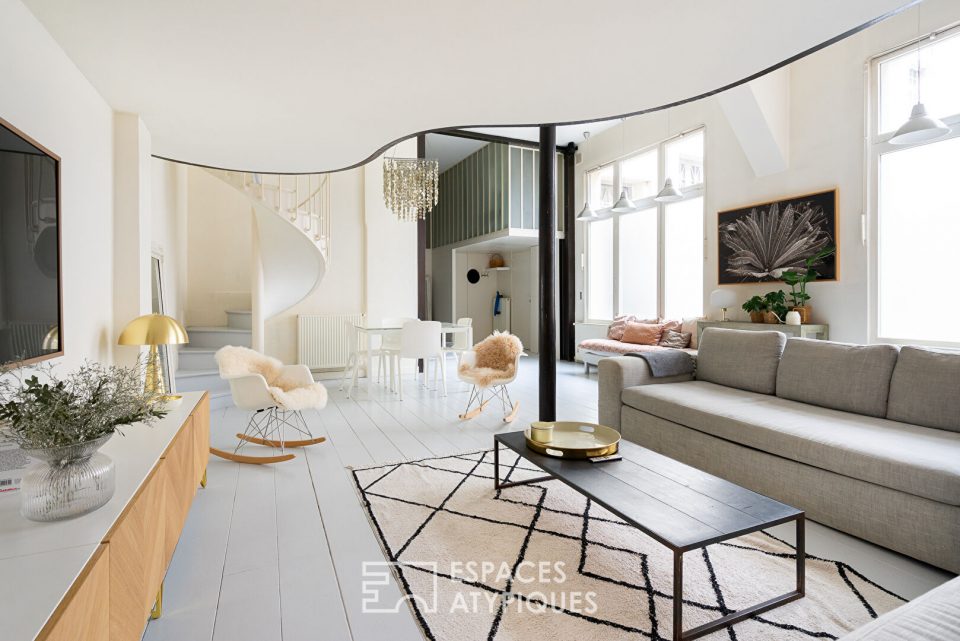 Loft de caractère dans un ancien showroom de porcelainier