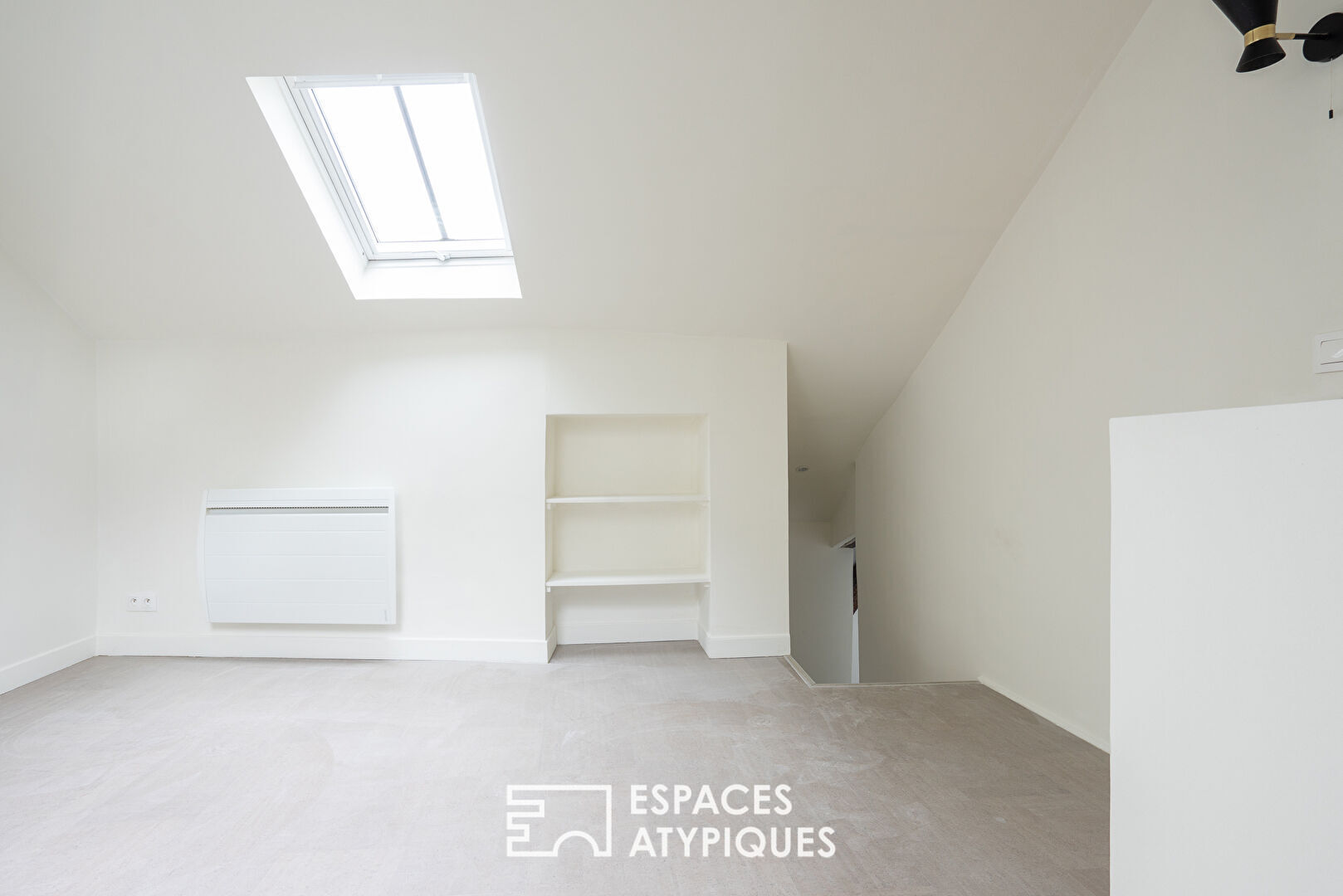 Duplex under the roofs in the Haut-Marais