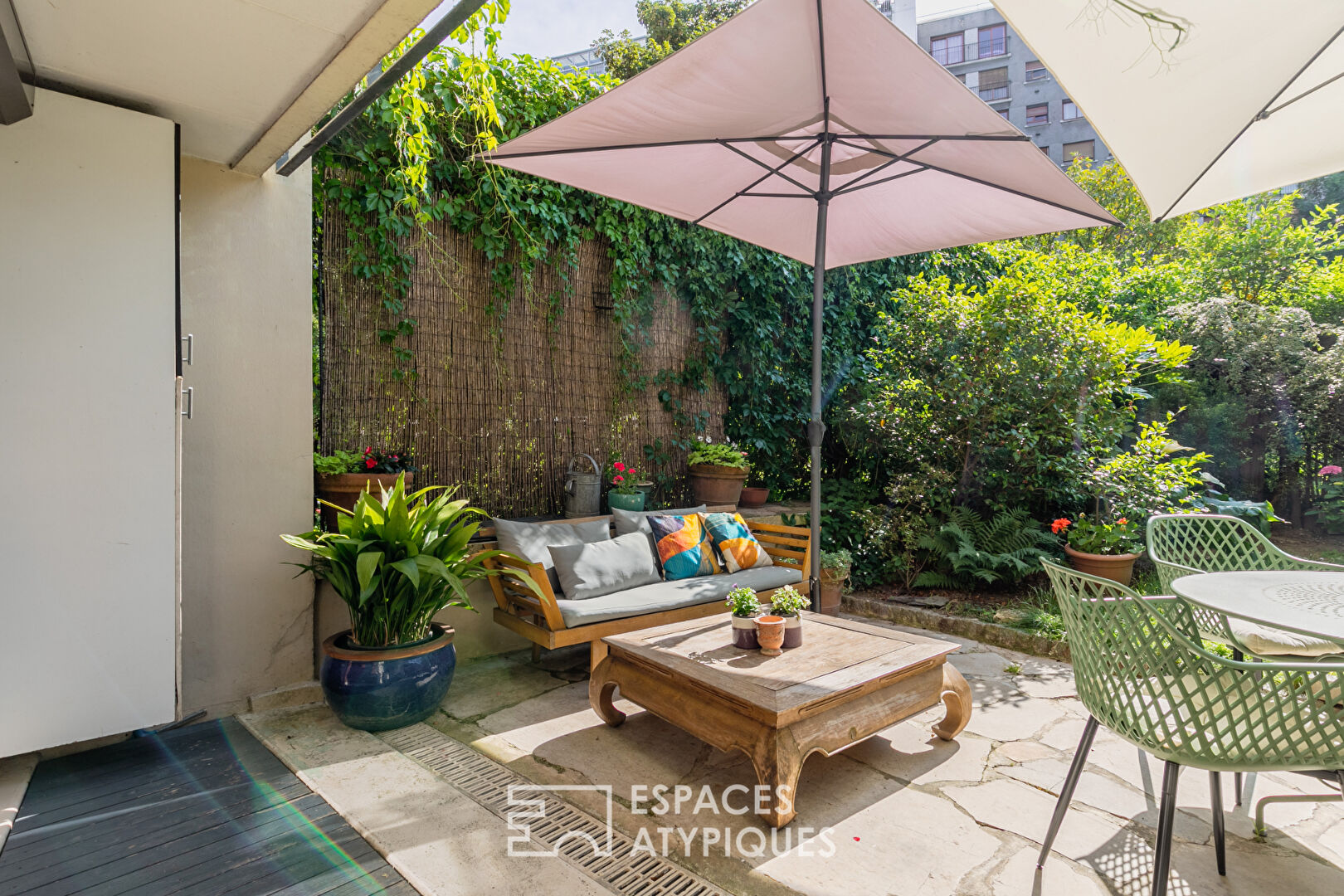 Appartement traversant avec jardin aux buttes Chaumont