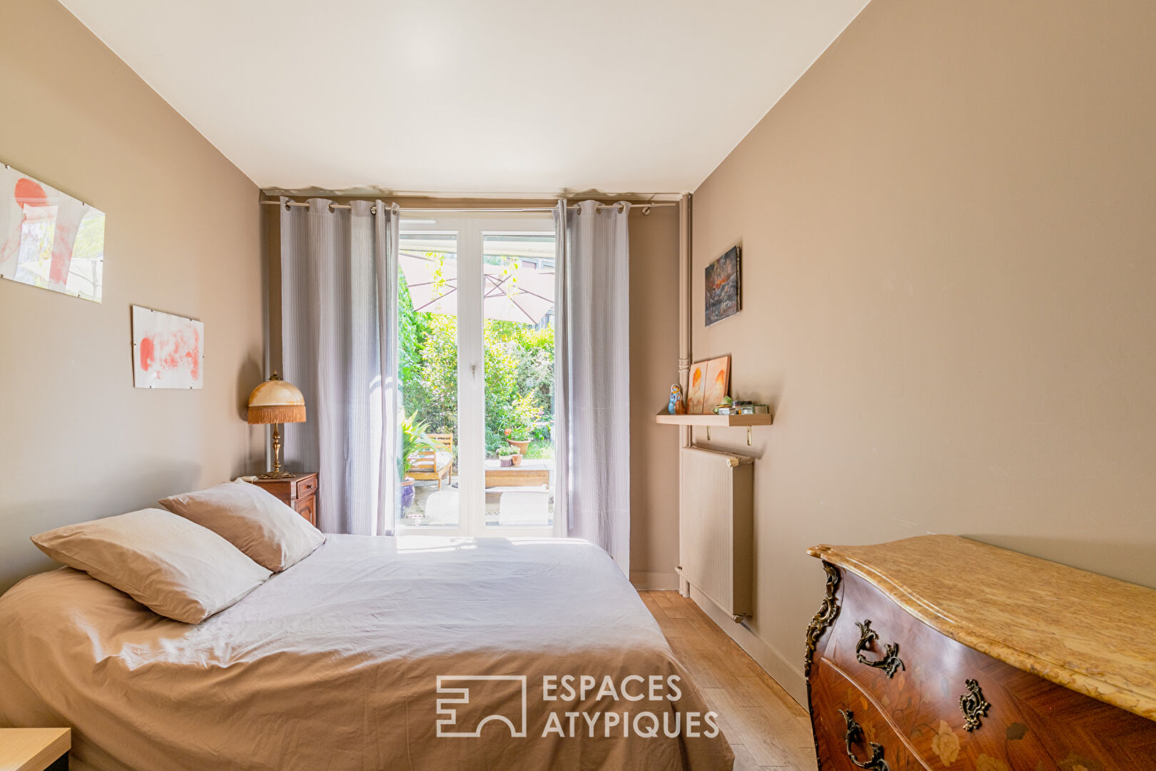 Appartement traversant avec jardin aux buttes Chaumont