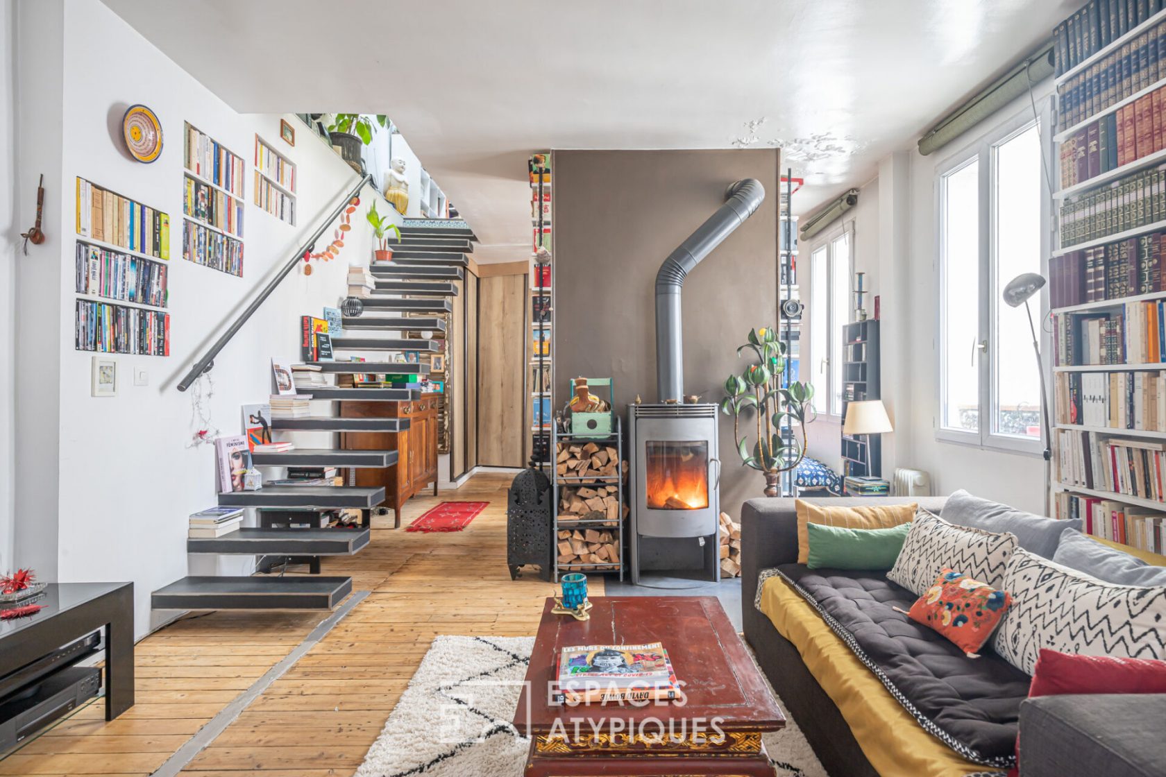 Duplex and studio on the top floor