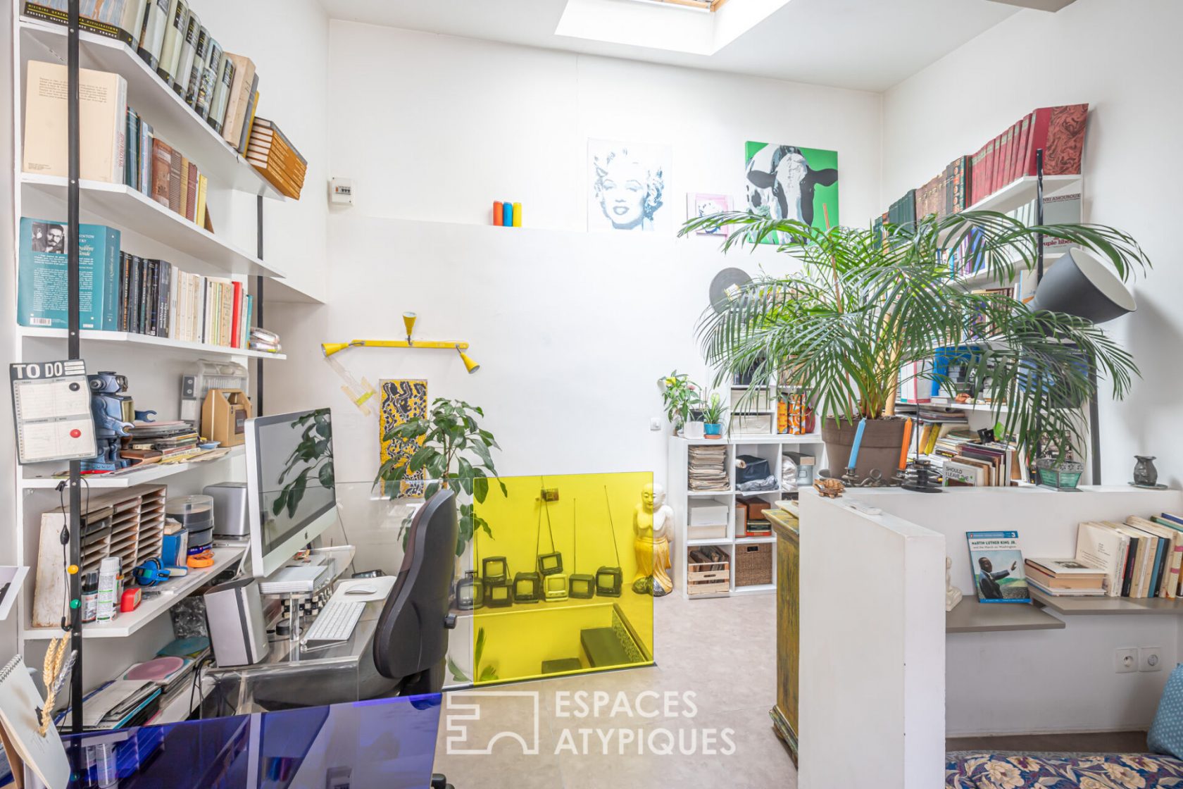 Duplex and studio on the top floor