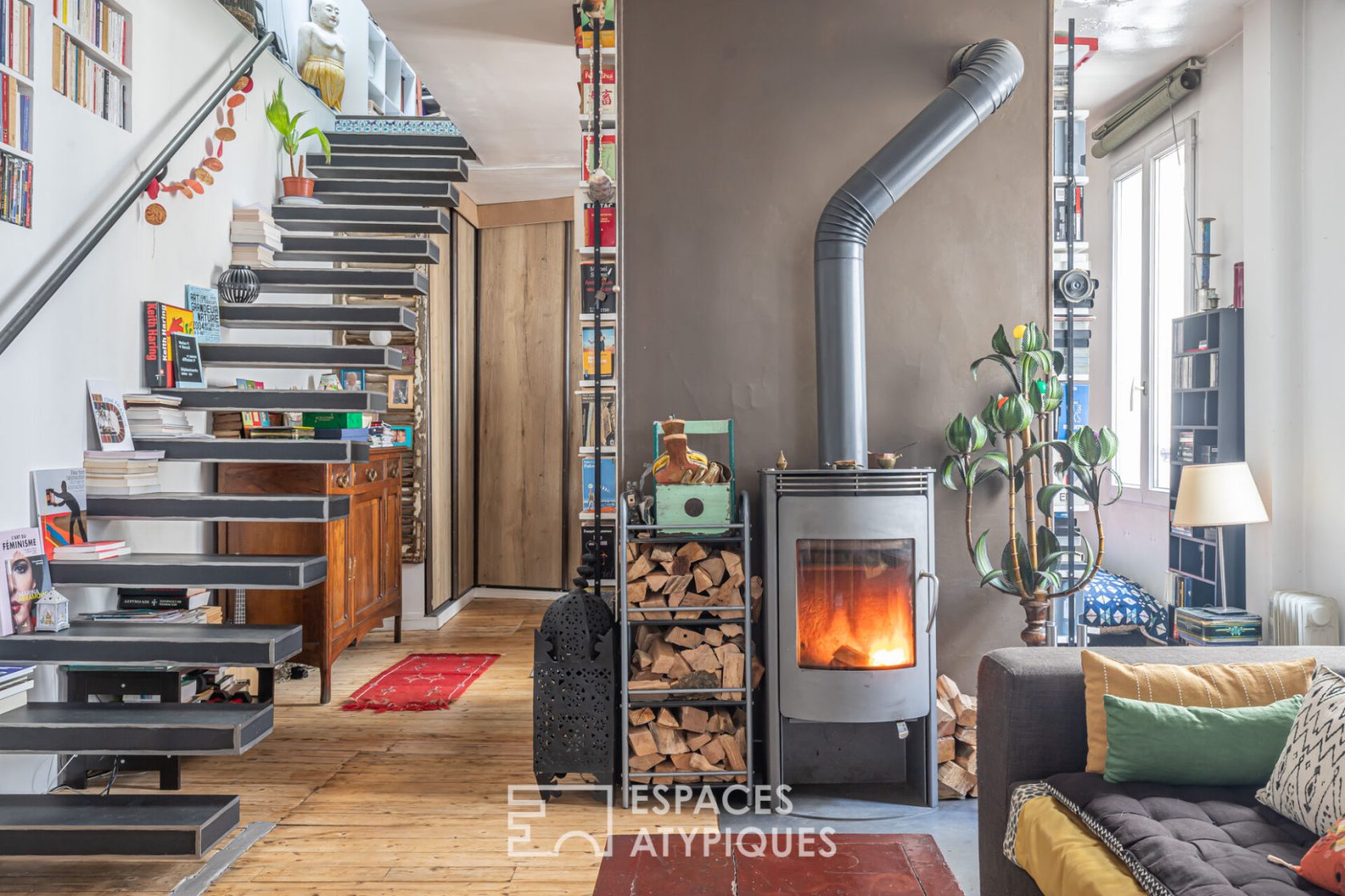 Duplex and studio on the top floor