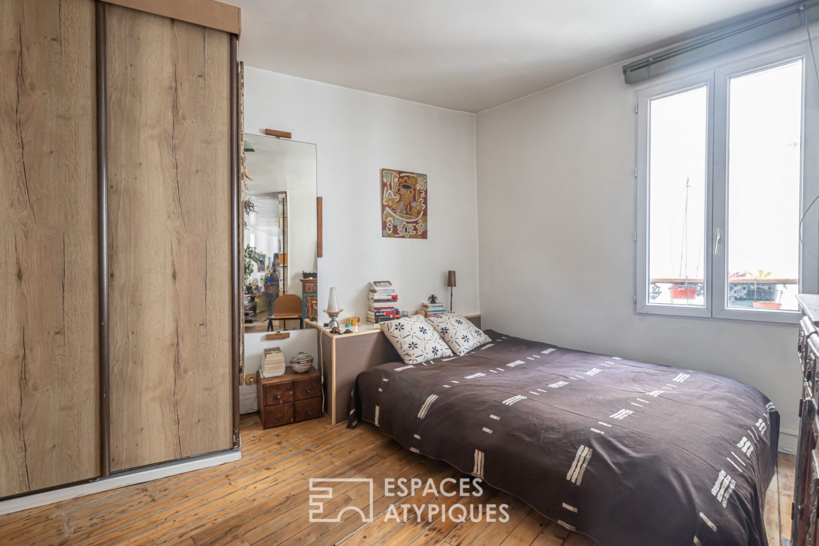 Duplex and studio on the top floor