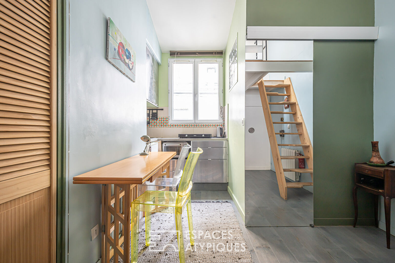 Duplex and studio on the top floor