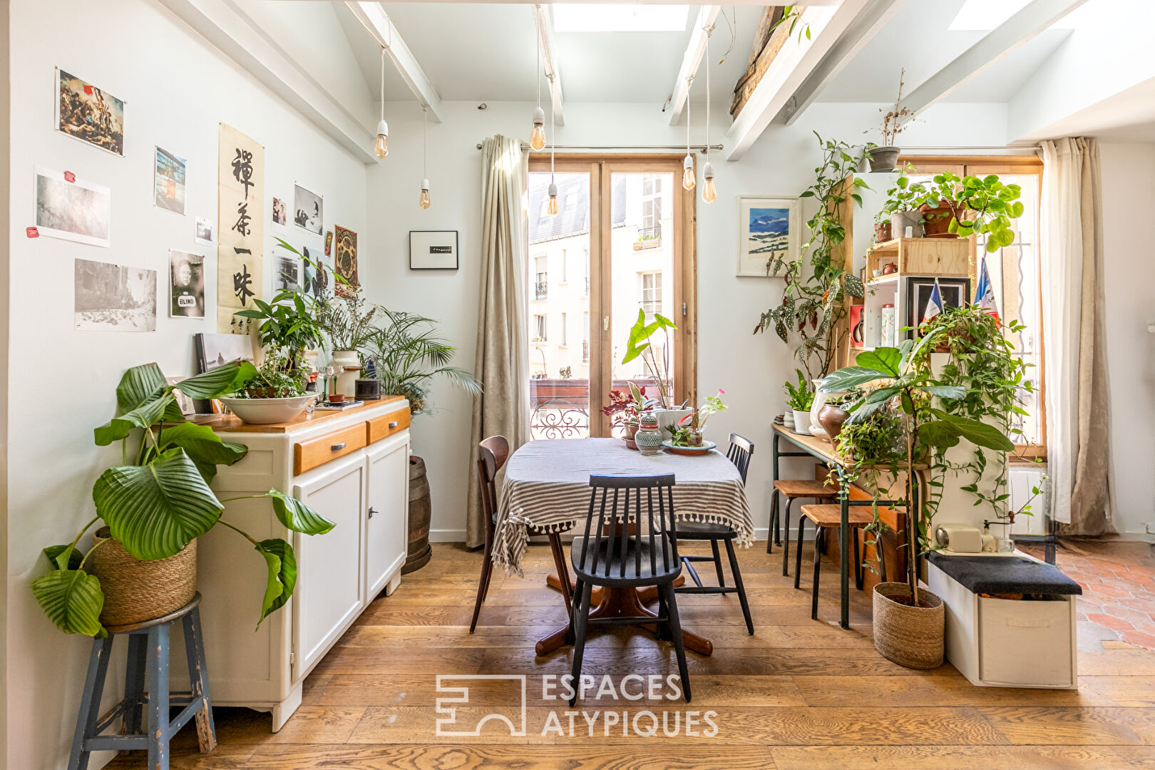 Duplex sous les toits refait par architecte