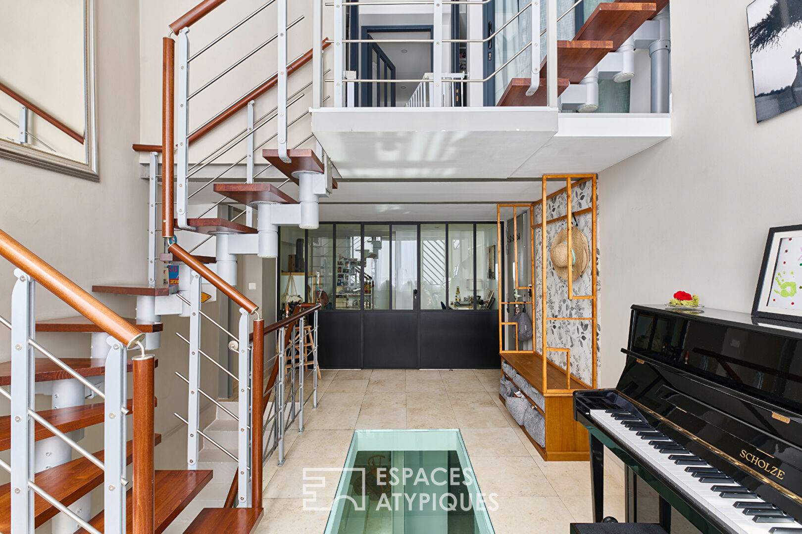Like a house with a terrace in the heart of the 11th arrondissement