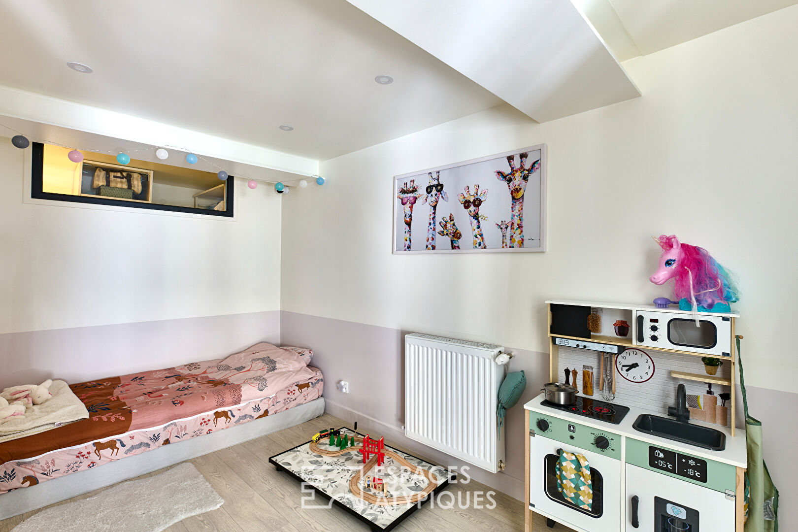 Like a house with a terrace in the heart of the 11th arrondissement