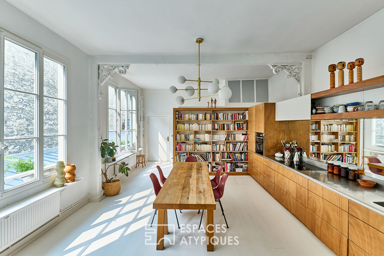 Loft d’exception caché sous les toits de Paris