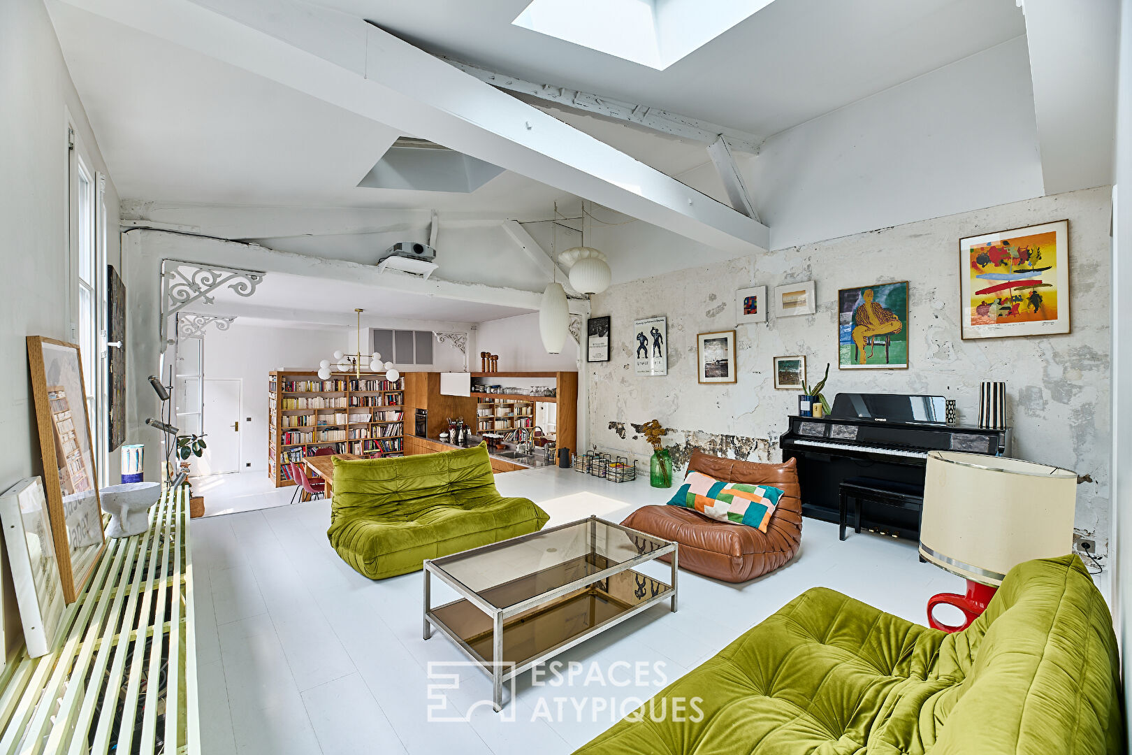 Loft d’exception caché sous les toits de Paris