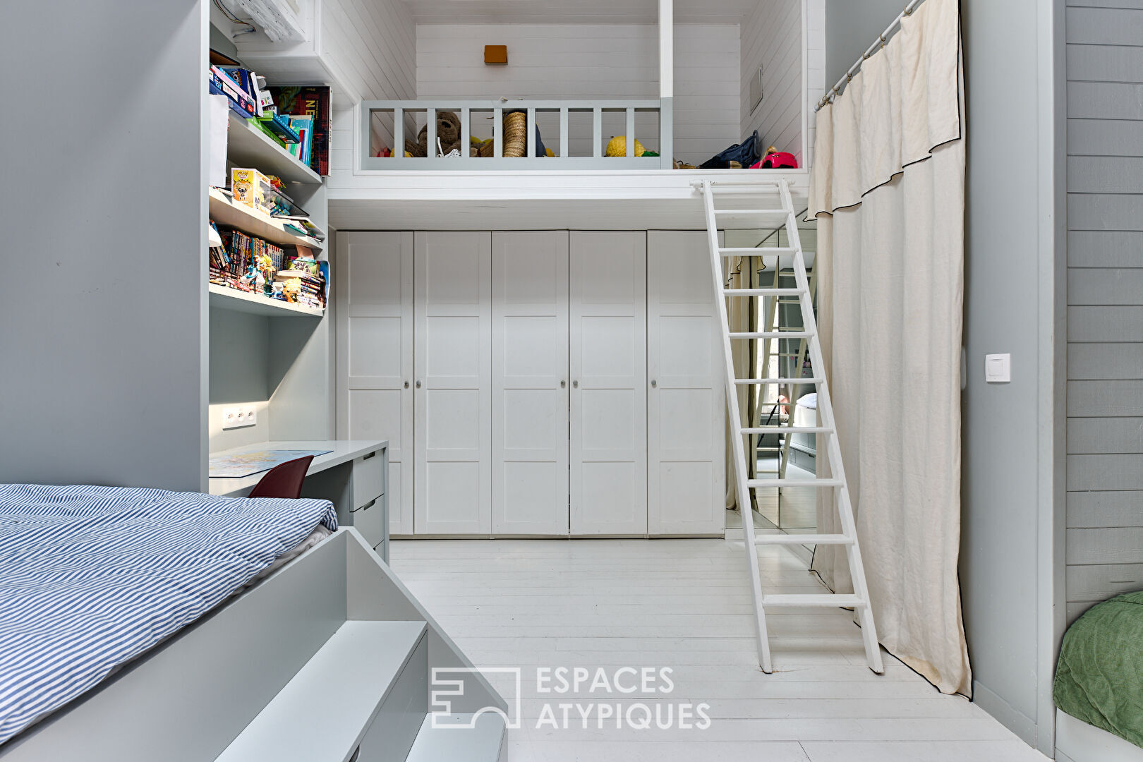 Loft d’exception caché sous les toits de Paris