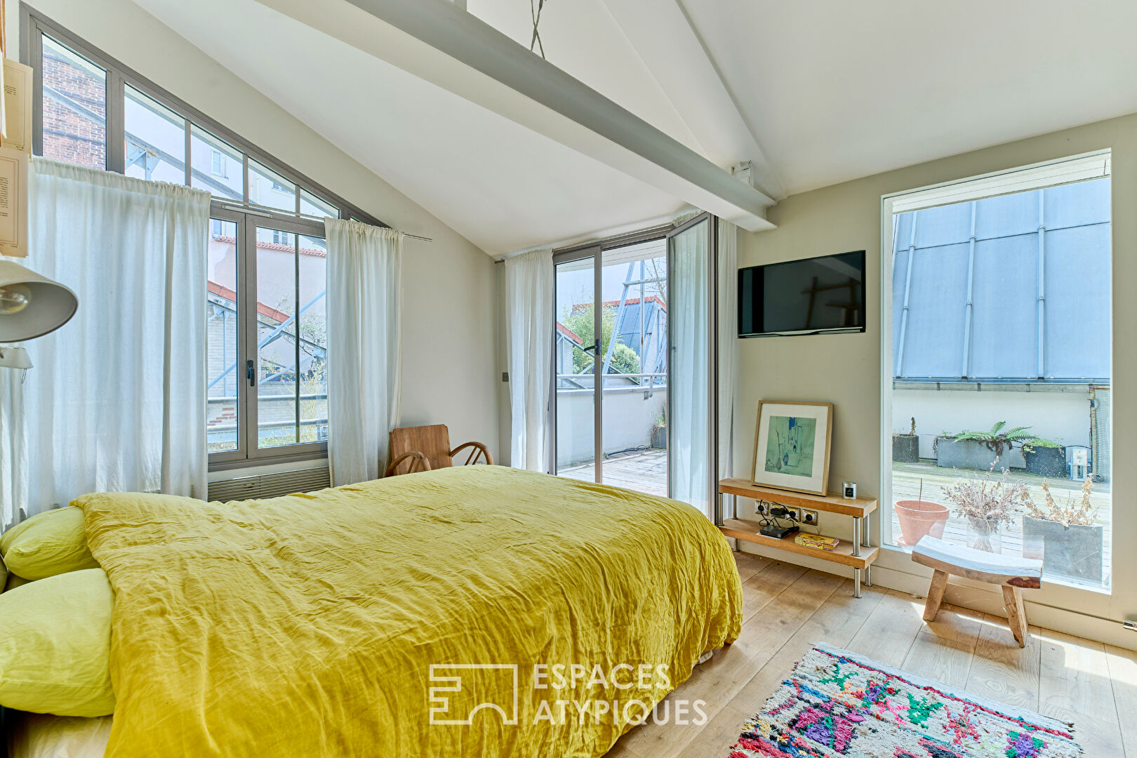 Maison-loft avec deux terrasses