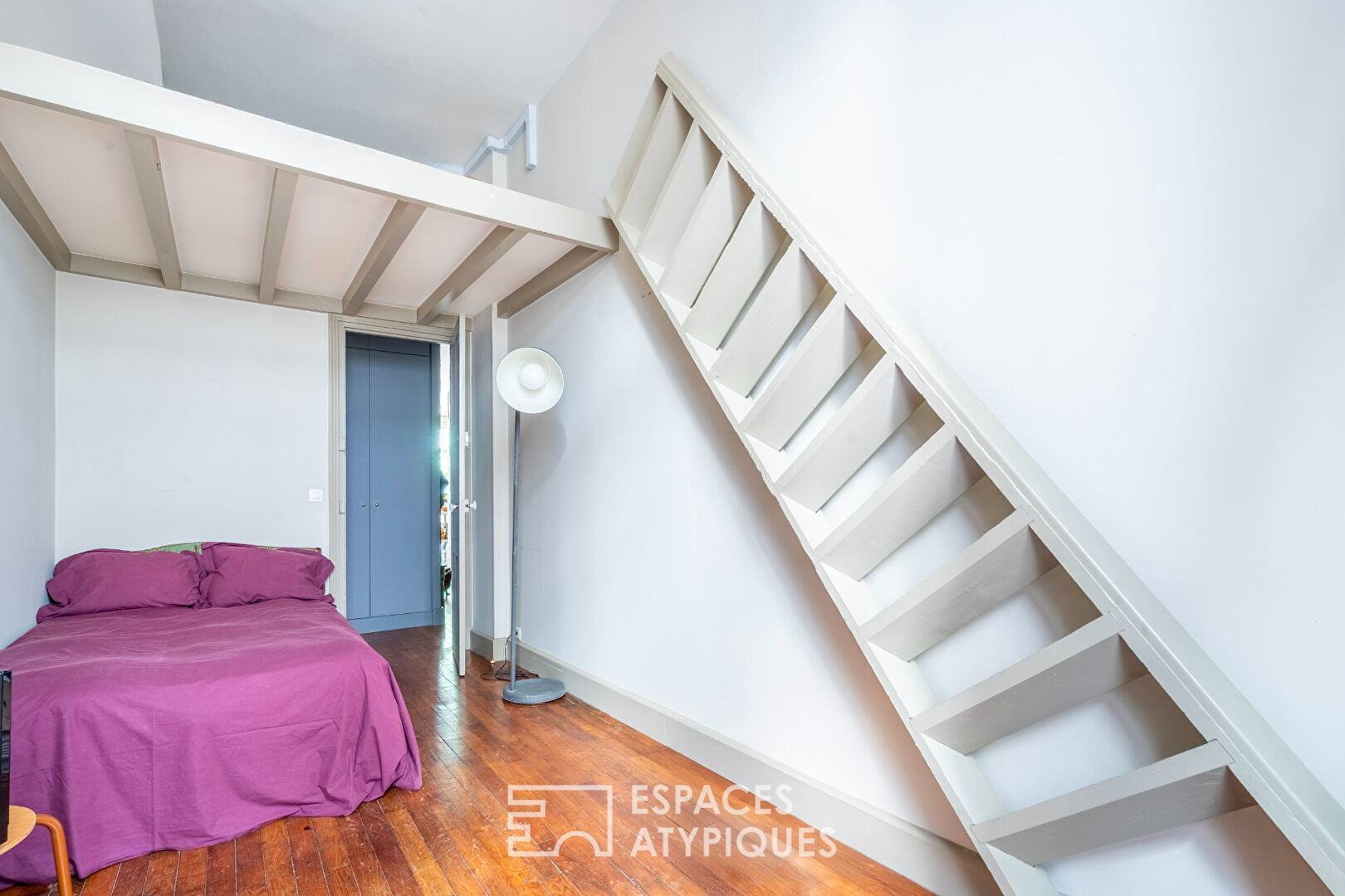 Loft with generous volumes
