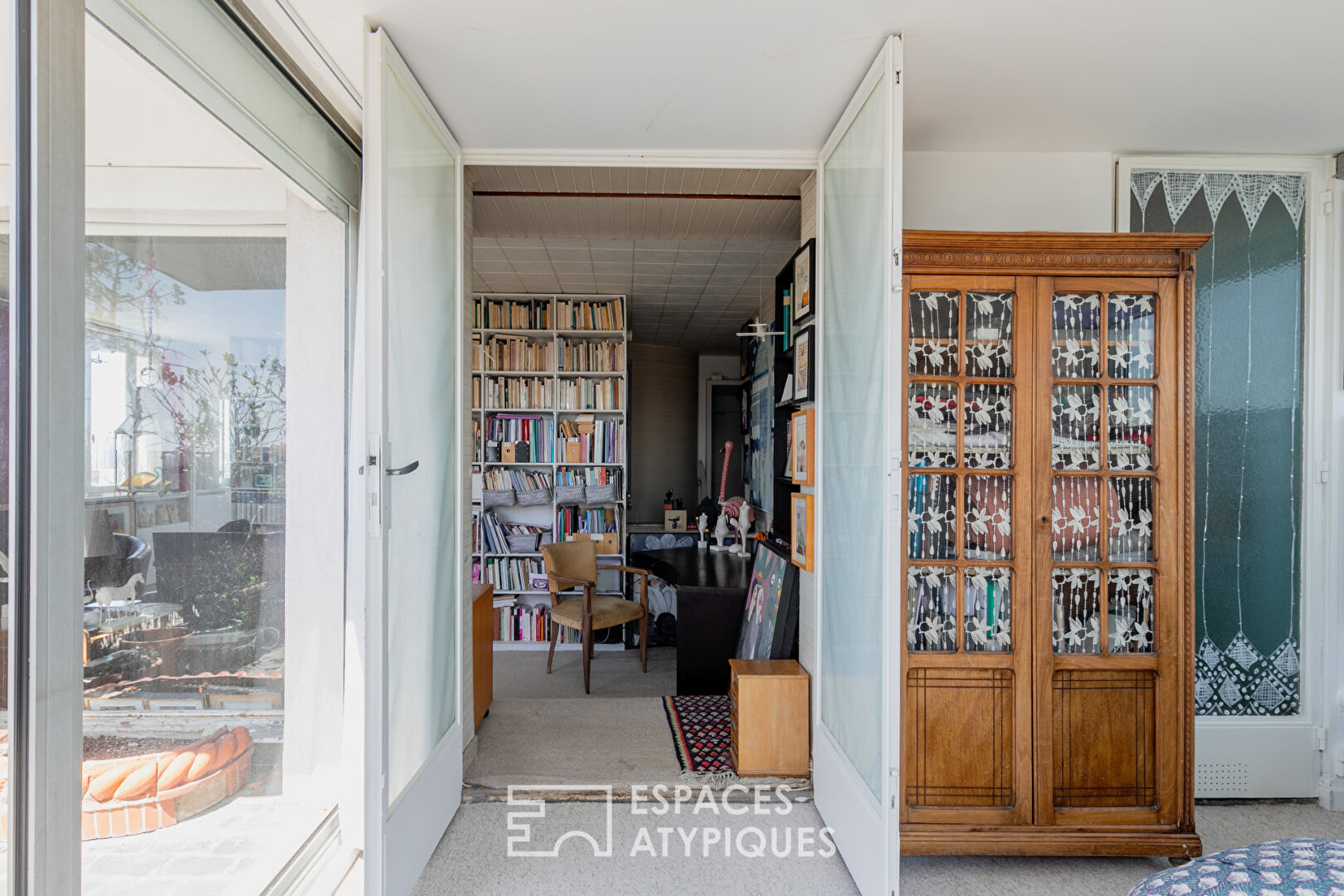 Appartement d’artiste avec terrasse et vues