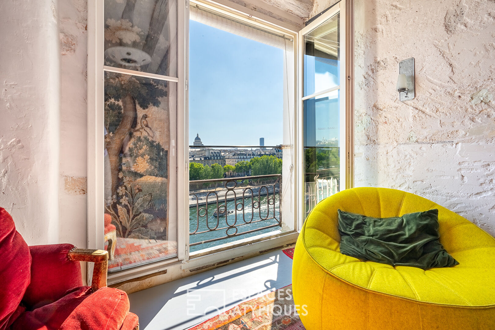 Vue Seine et âme d’artiste sur l’île Saint-Louis