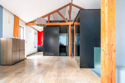 Loft on the top floor with elevator