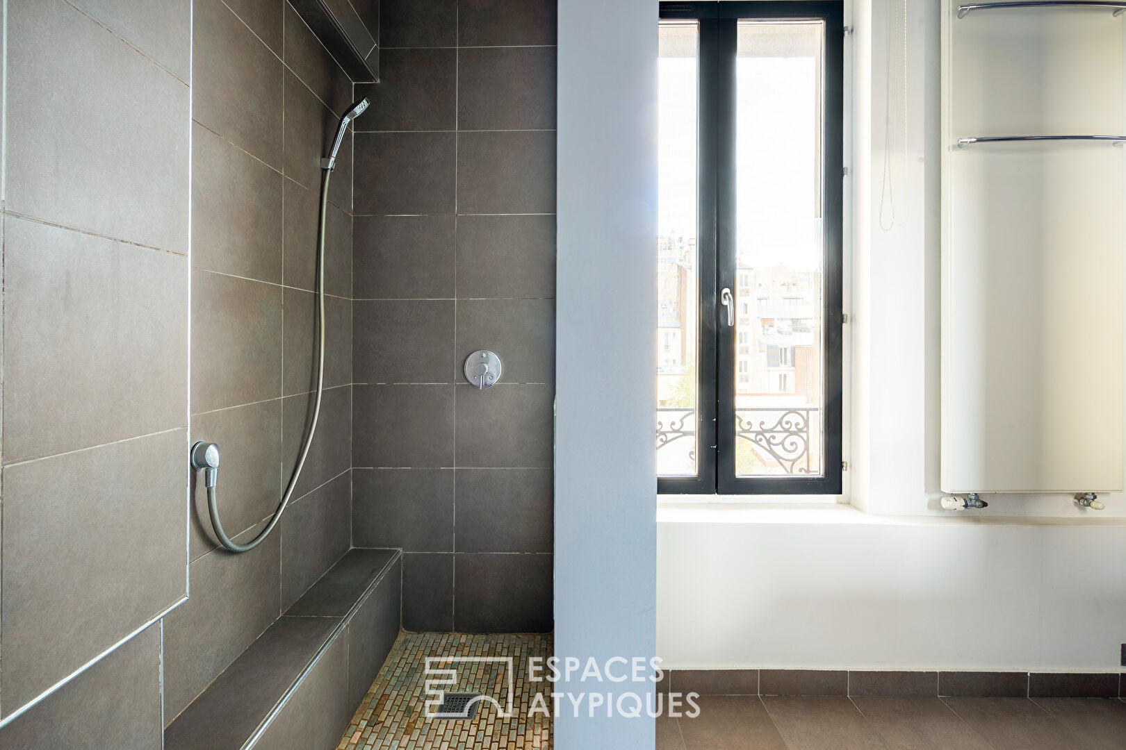 Loft on the top floor with elevator